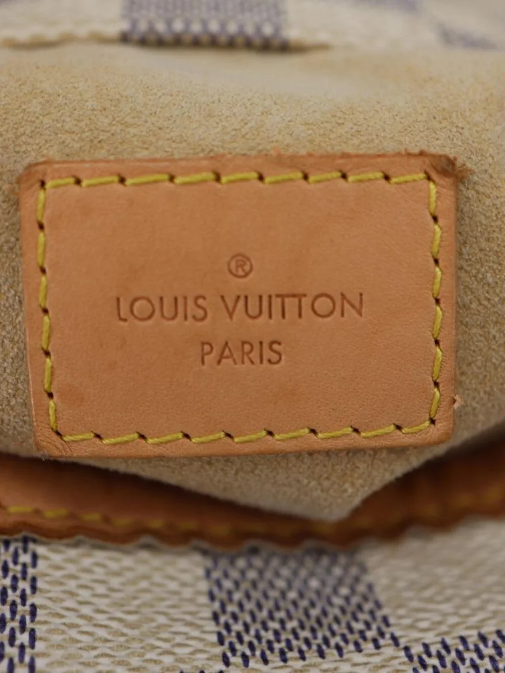 Louis Vuitton  Artsy MM NM Damier Azur Shoulder Bag White